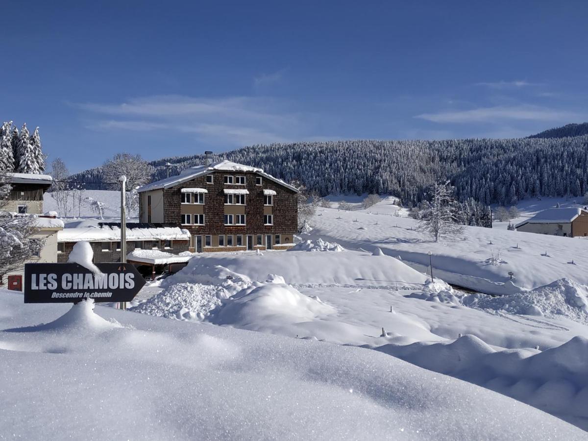 Apartamento Les Chamois Lajoux Exterior foto